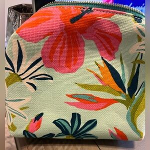 A very gentle use cosmetic spartina 449 bag.